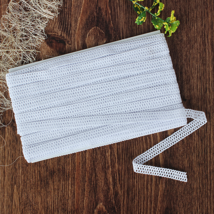 Кружево вязаное, ширина 12мм, 15±1м, цвет белый