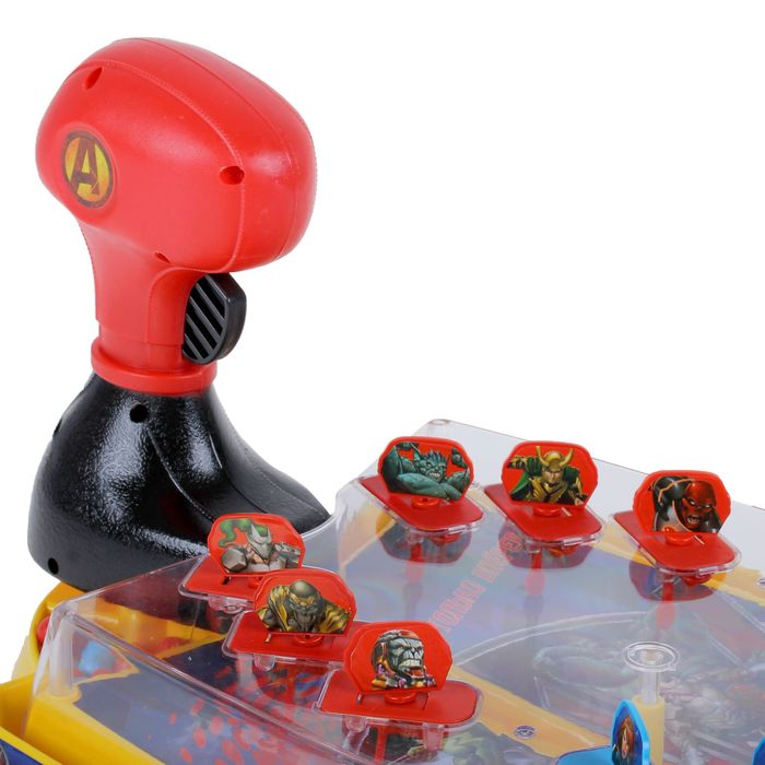 Игра настольная "Битва супергероев", Мстители