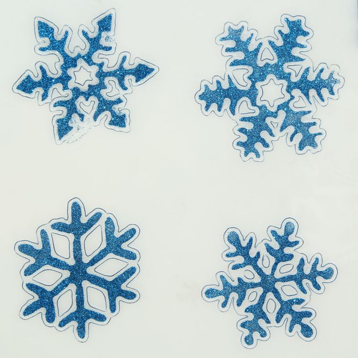 Наклейки на стекло &quot;Синие резные снежинки&quot; (набор 4 шт.)