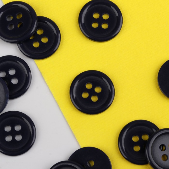 Пуговица классическая на 4 прокола, d=15мм, цвет синий