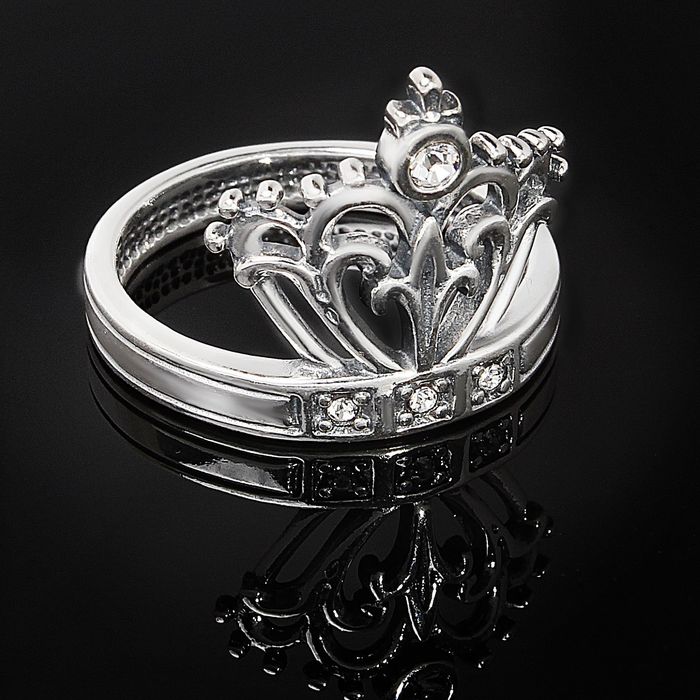 Кольцо "Люксембург", размер 16, цвет белый в серебре