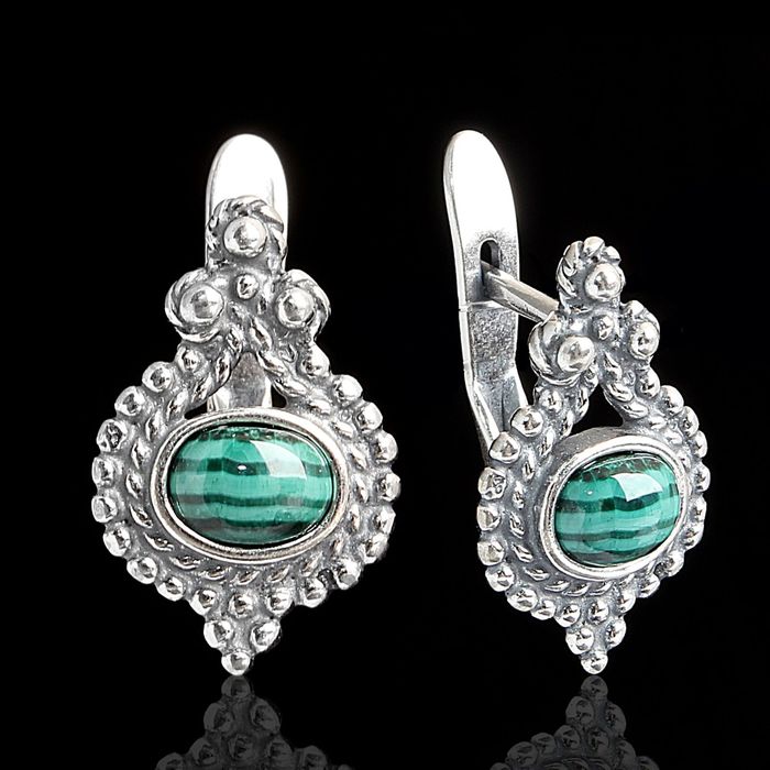 Серьги "Пелагея", цвет бело-зелёный в чернёном серебре