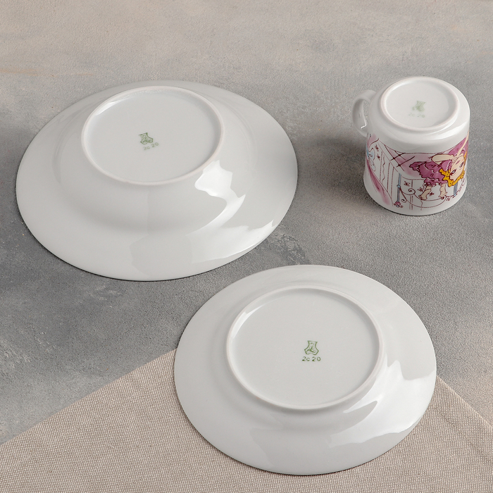 Набор детский "Идиллия. Принцесска", 3 предмета: тарелка глубокая 20 см, кружка 200 мл, тарелка мелкая 17 см