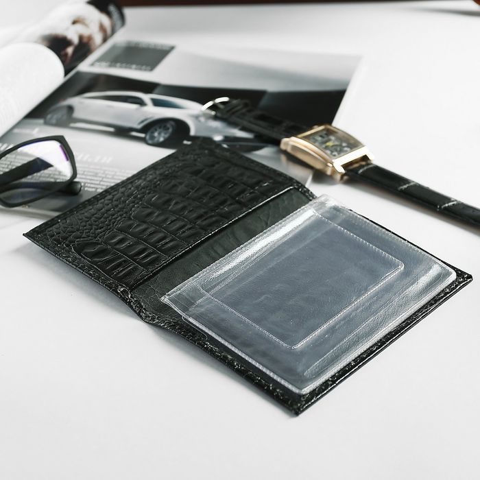 Обложка для автодокументов, чёрный кайман