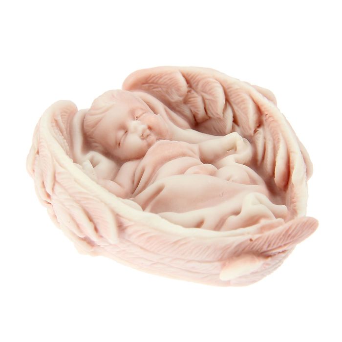 Сувенир "Ангелочек спящий в крылышках"