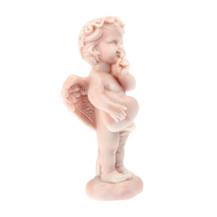 Сувенир "Ангелочек стоящий с сердечком"