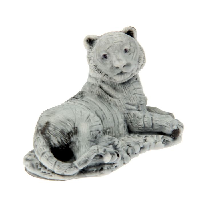 Сувенир "Тигрица лежащая"