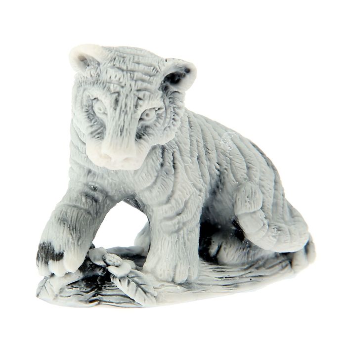 Сувенир "Молодой тигр"