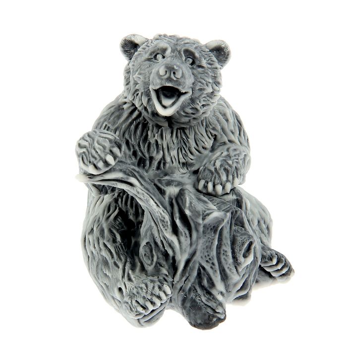 Сувенир "Медведь играет на пне"