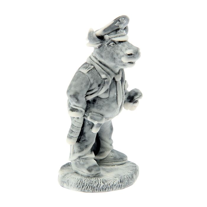 Сувенир "Бык-полицейский"