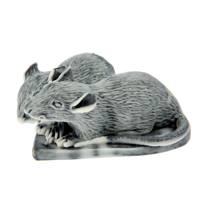 Сувенир "Влюбленная парочка крыс"