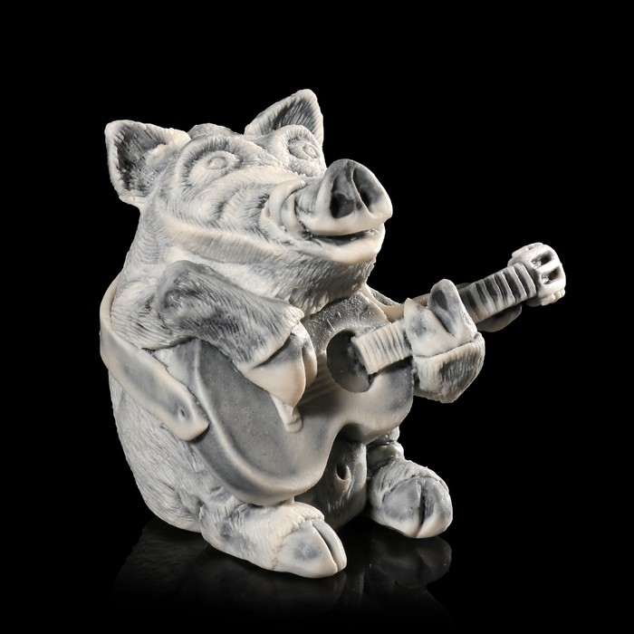 Сувенир "Кабан с муз. инструментом (шарж)" МИКС 5,7 см
