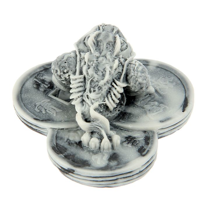 Нэцкэ "Жаба на трех монетах"