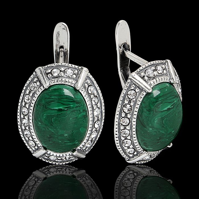 Серьги "Кордильеры", цвет бело-зеленый в черненом серебре