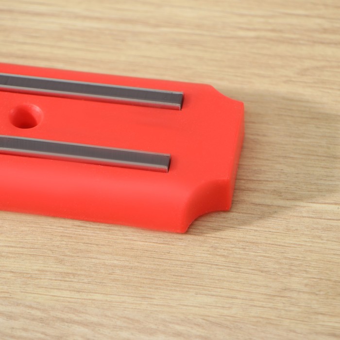 Держатель для ножей магнитный, 38 см, цвет красный