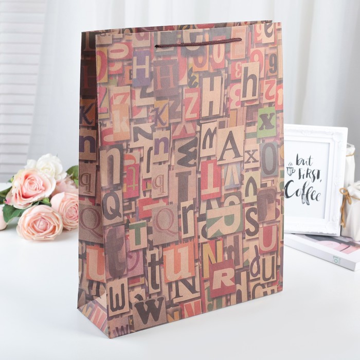 Пакет крафт "Алфавит", 31,5 х 42 х 10 см