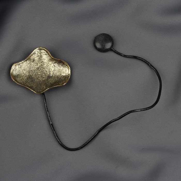 Подхват для штор на шнуре "Клякса", цвет чернёное золото