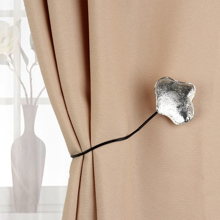 Подхват для штор на шнуре "Клякса", цвет серебристый