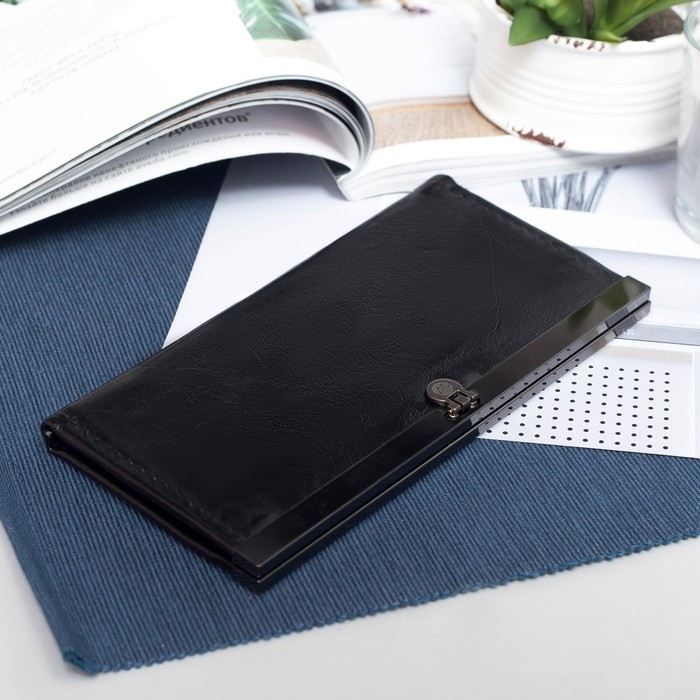 Кошелёк женский на застёжке "Глянец", 5 отделов, чёрный