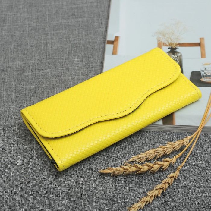 Кошелек женский, 2 отдела, для монет, цвет жёлтый