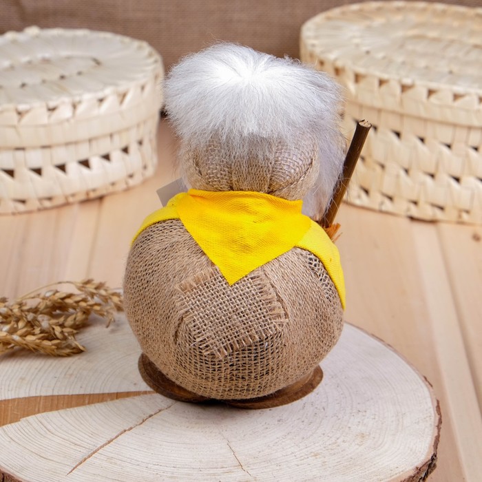 Оберег «Домовичок Алёша с метлой», 20 см, микс