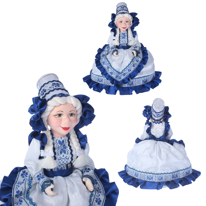 Авторская сувенирная кукла на чайник "Купчиха в синем"