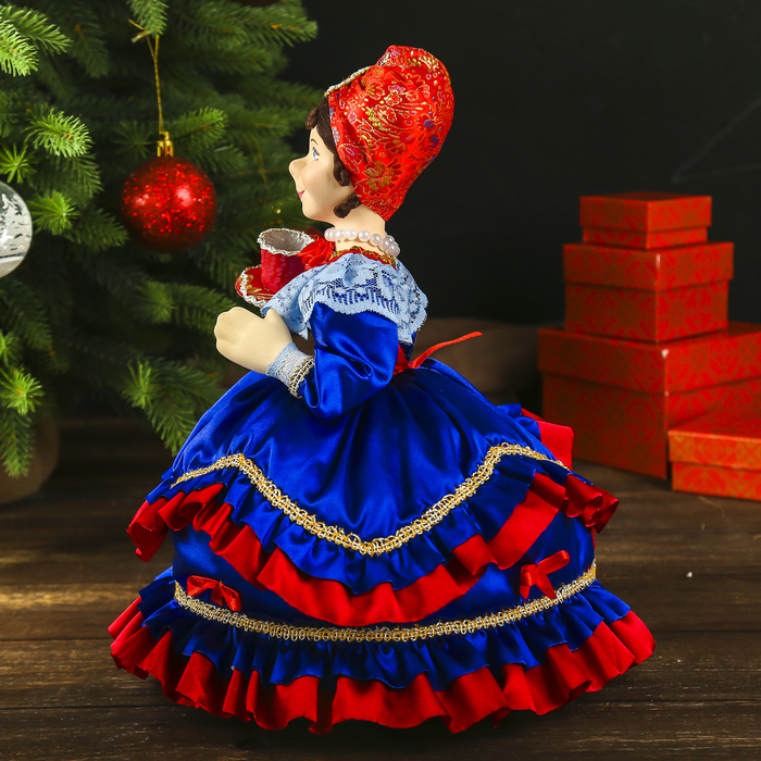 Авторская сувенирная кукла на чайник "Купчиха в синем"