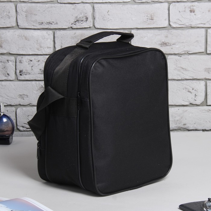 Сумка мужская на молнии "Партнер-2", 2 отдела, 2 наружных кармана, длинный ремень, чёрная