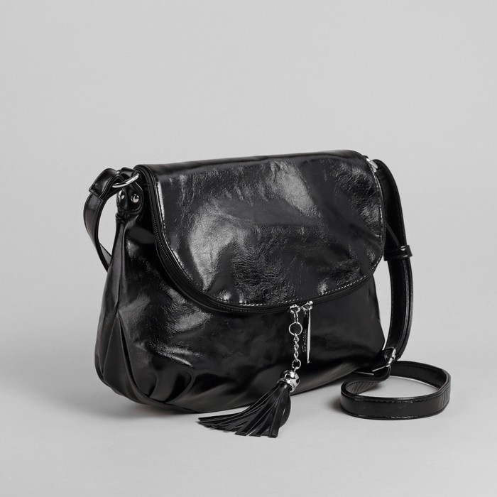 Сумка женская на молнии, 1 отдел с перегородкой, 2 наружных кармана, регулируемый ремень, чёрная