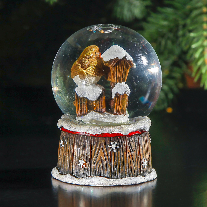 Сувенир водяной шар "Снегирь у скворечника"