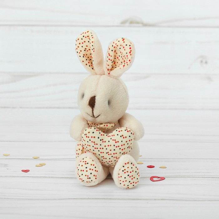 Мягкая игрушка-подвеска "Зайка в шарфе" с сердечком, цвета МИКС