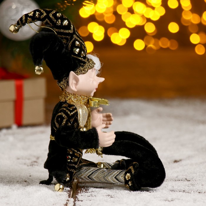 Новогоднее украшение "Шут" эльф в чёрном камзоле и тройном колпаке