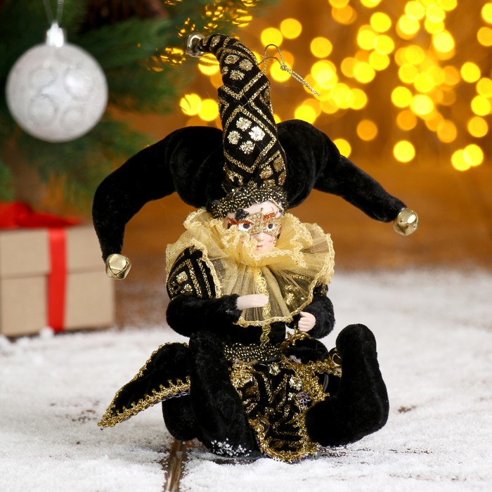 Новогоднее украшение "Шут с маской" в чёрном камзоле