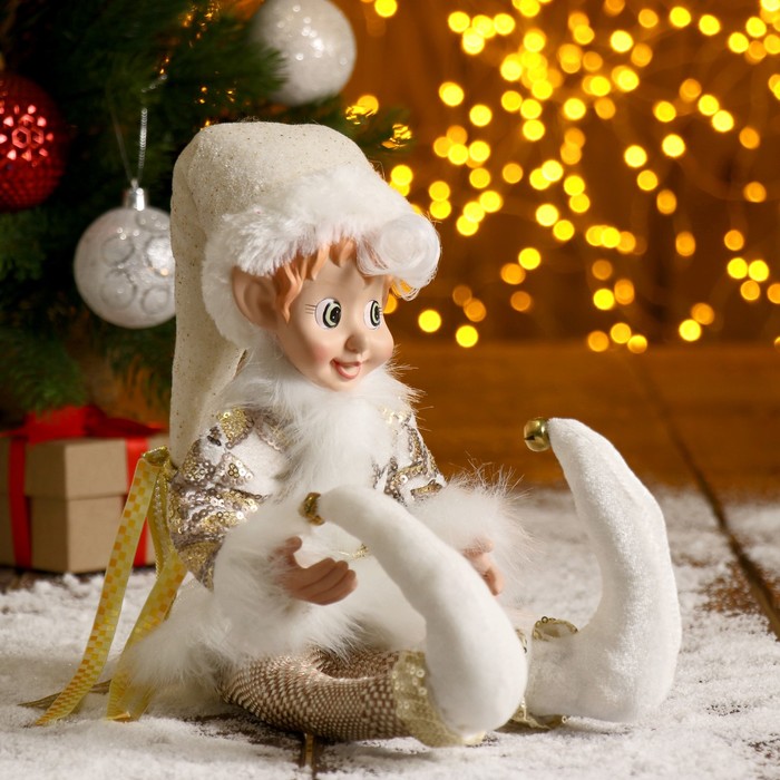 Новогоднее украшение "Шут" мальчик в белом камзоле с опушкой