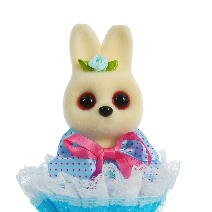 Букет с зайчиком "От всей души", цвет голубой