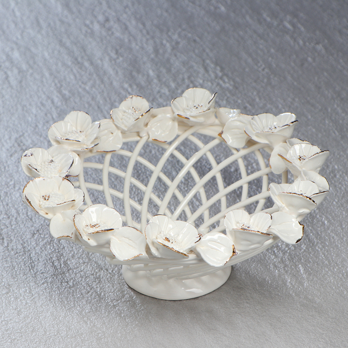 Конфетница "Мартинка" белая лепка