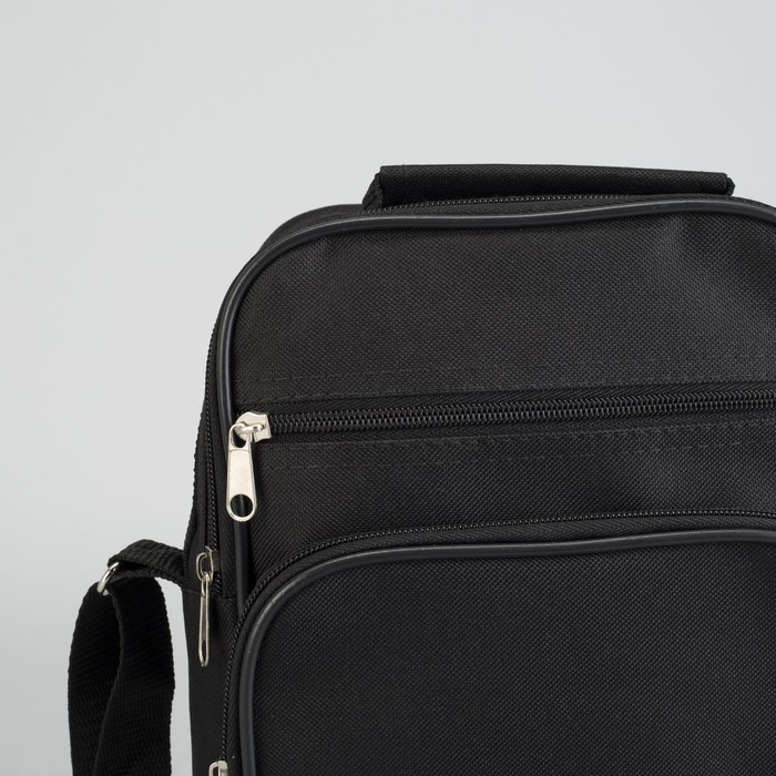 Сумка мужская на молнии, 2 отдела, 2 наружных кармана, чёрная