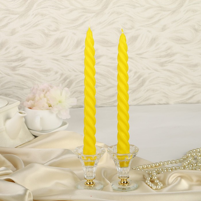 Свеча витая жёлтая
