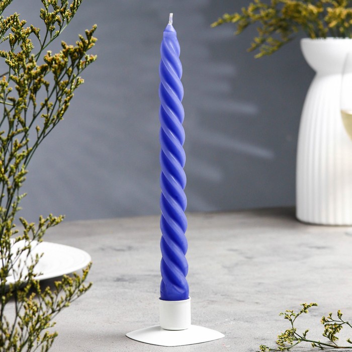 Свеча витая голубая