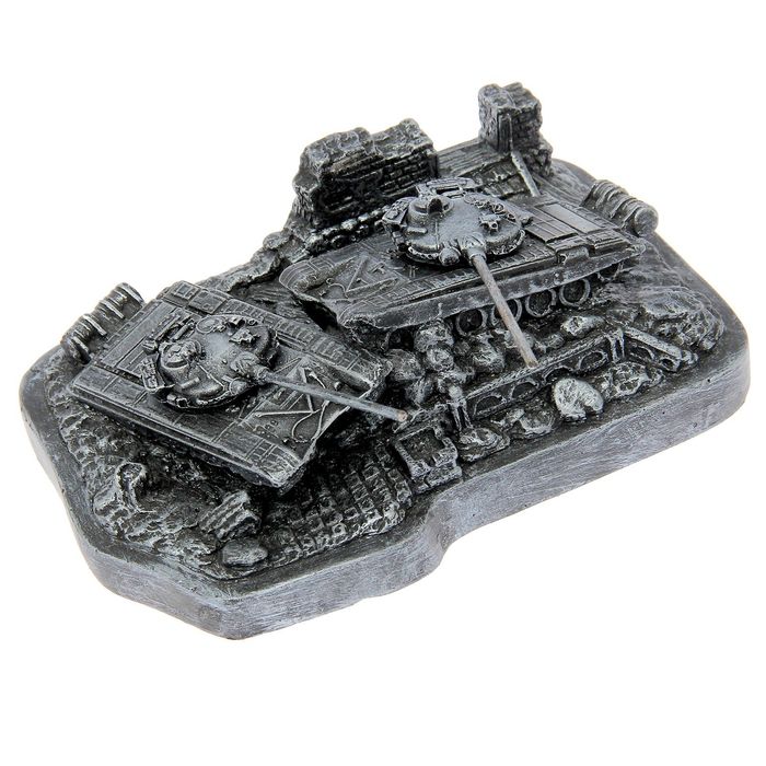 Сувенир "Бой танков" маленький