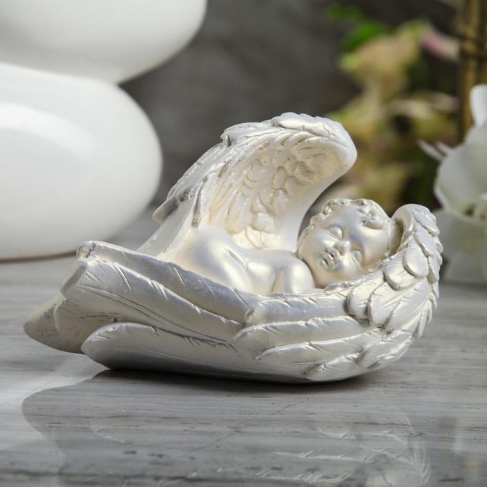 Статуэтка "Ангел в крыле" малая, перламутровая