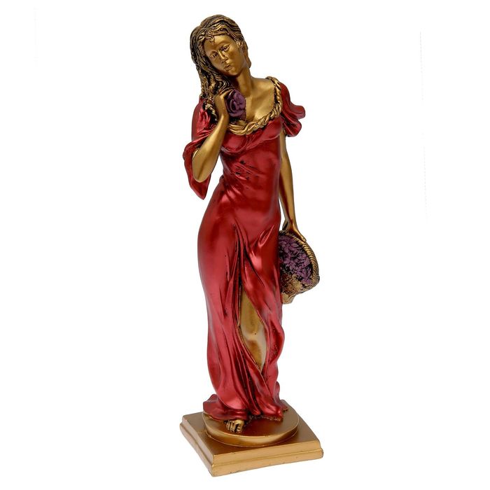 Сувенир "Девушка с корзиной" цветной