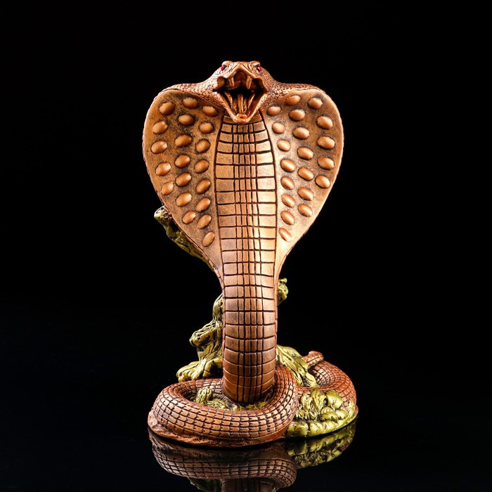 Сувенир "Кобра", стразы