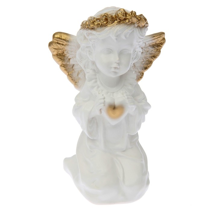 Статуэтка "Ангел с сердцем" золото