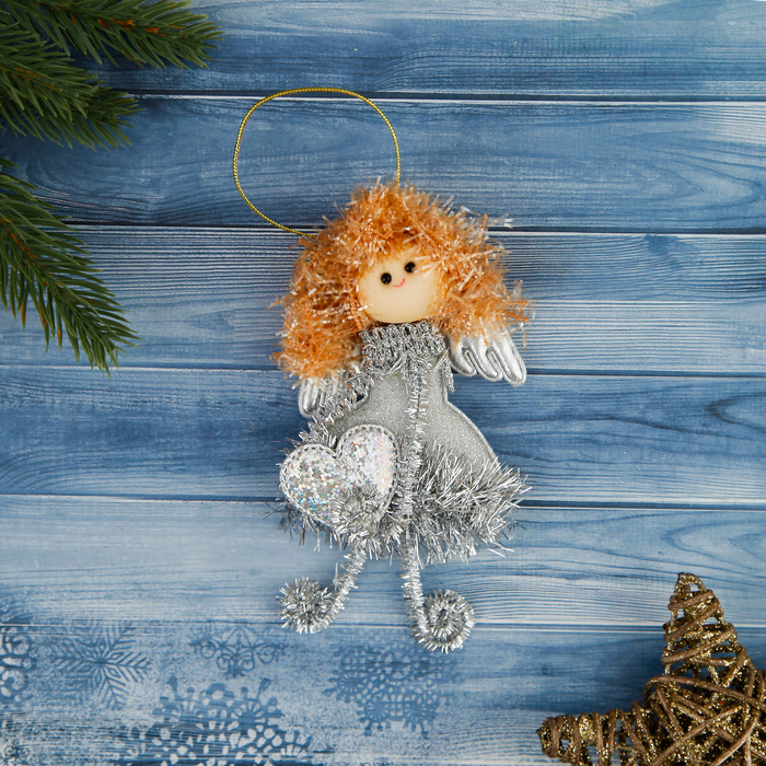 Мягкая ёлочная игрушка "Блёсточка" фея с сердечком, в серебряном