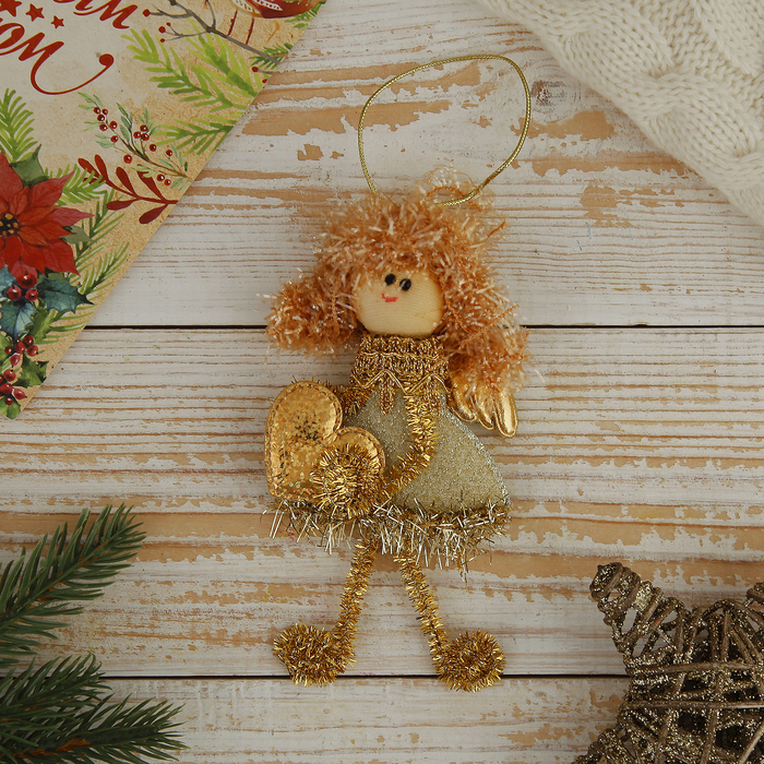 Мягкая ёлочная игрушка "Блёсточка" фея с сердечком, в золотом