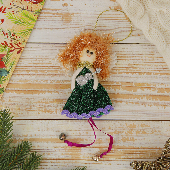 Мягкая ёлочная игрушка "Зелёная фея" ножки-бусинки