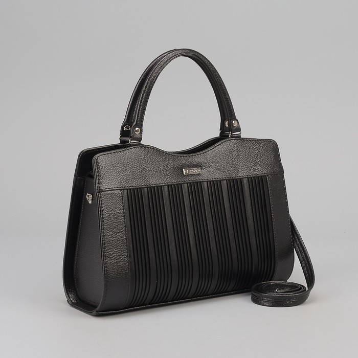 Сумка женская на молнии "Гофра", 1 отдел, 1 наружный карман, длинный ремень, чёрная