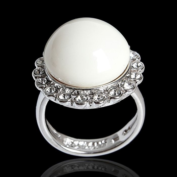 Кольцо "Бамбузе", размер 17, цвет белый в серебре