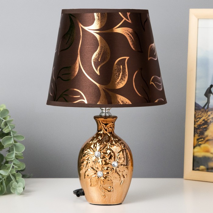 настольная лампа bogacho сердце купидона бронзового цвета с бежевым абажуром Лампа настольная с абажуром Цветение 33х20х16 см